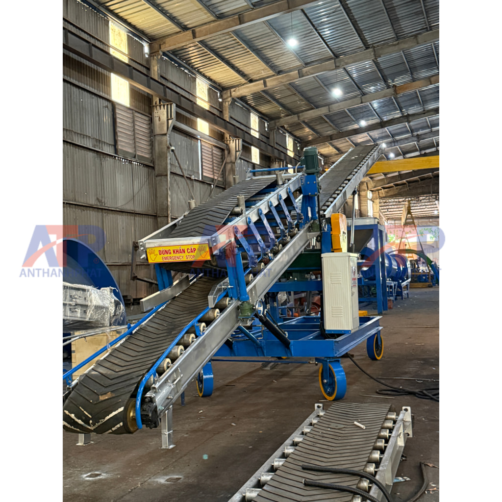Băng tải làm tơi lên xe 