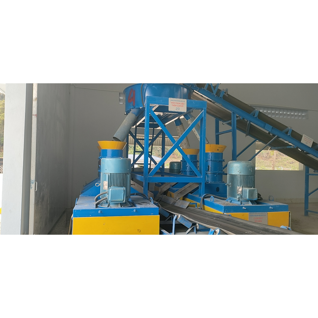 may-ep-phan-bon-huu-co-vi-sinh