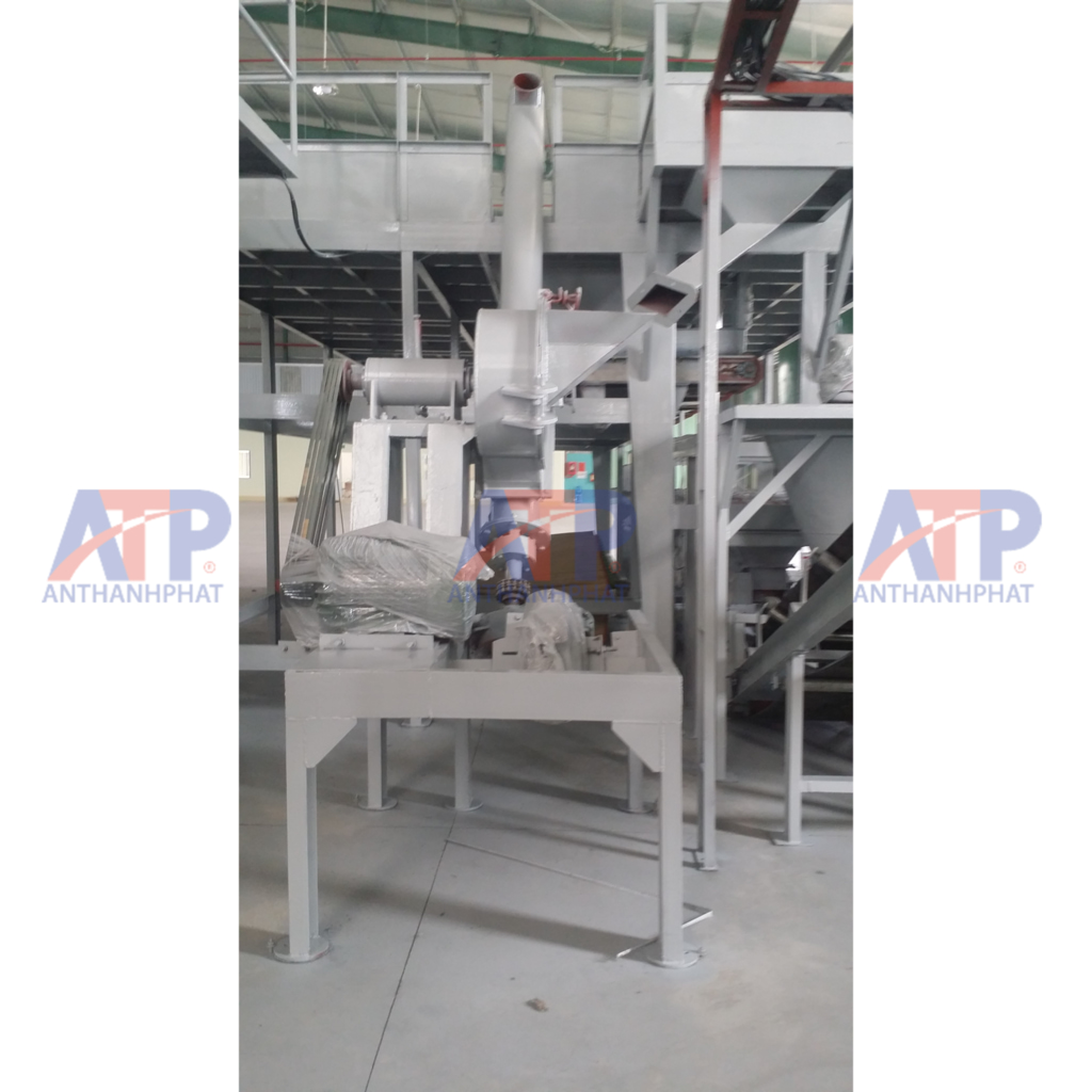 may-nghien-bua-phan-bon