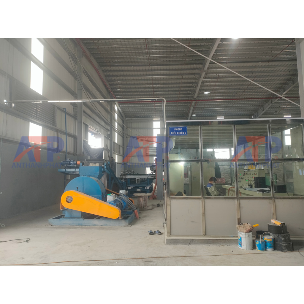 may-nghien-long-phan-bon