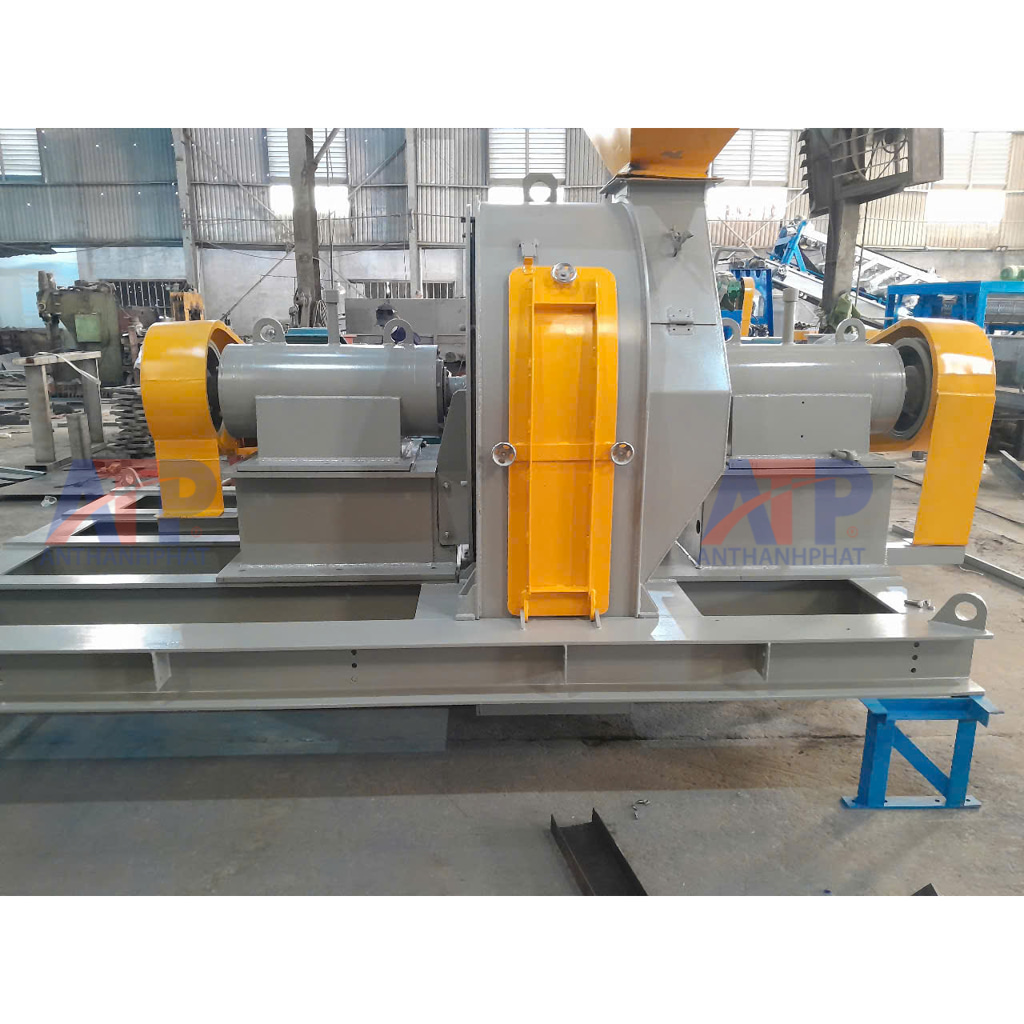 may-nghien-long-phan-bon