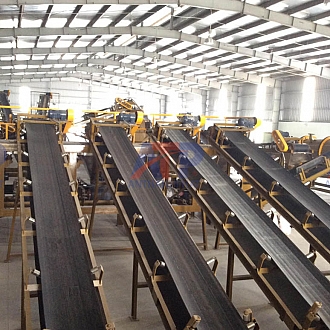 che-tao-bang-tai-long-mang-tai-nang-trough-belt-conveyor